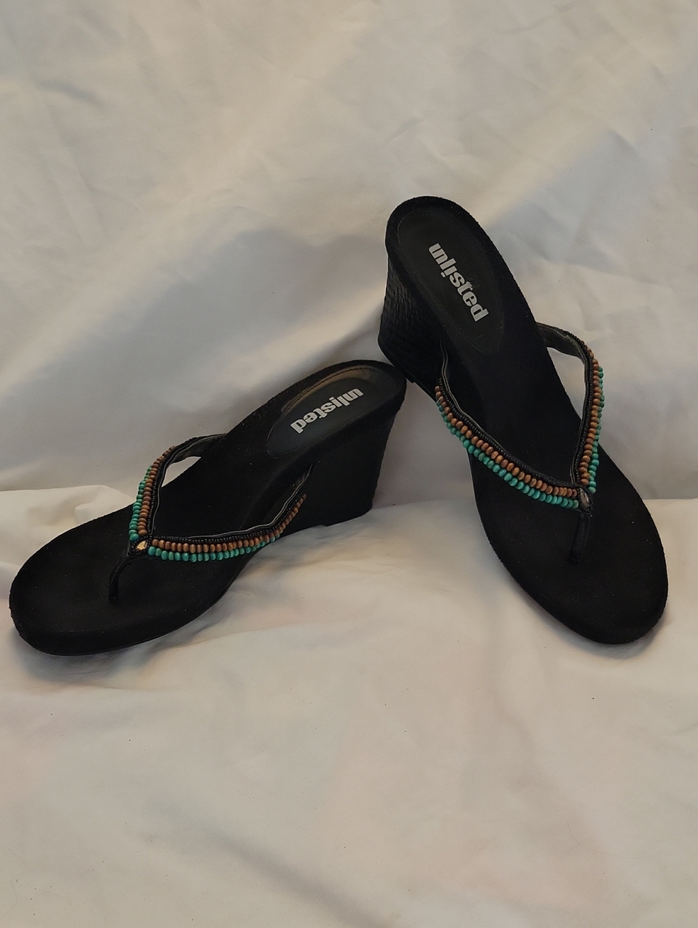 Unlisted Wood and Turquoise Bead Wedge Thong